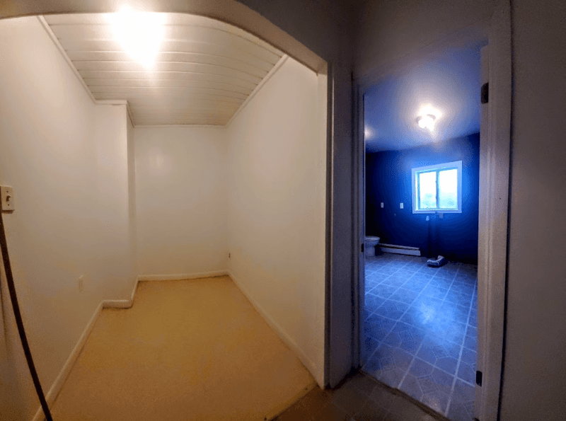 Milford Apartment: 37 County Road