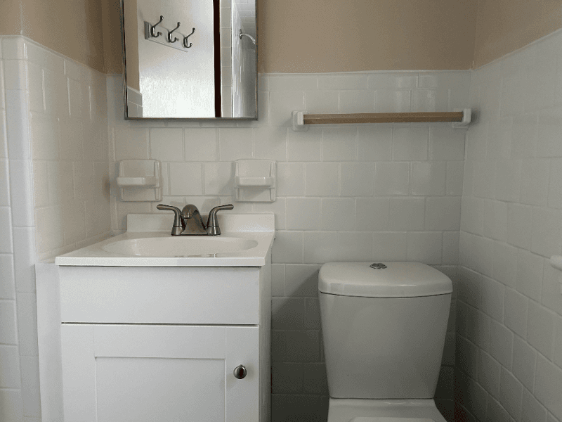 Milford Apartment: 77 Purchase Street