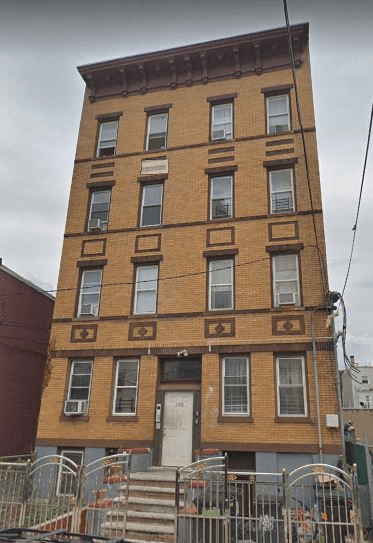 Jersey City House: 198 DELAWARE AVENUE