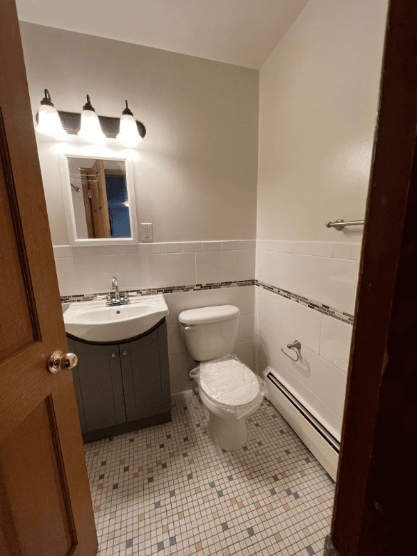St Paul House: 2030 Brewster St