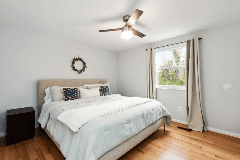 Annapolis House: 937 Marine Dr