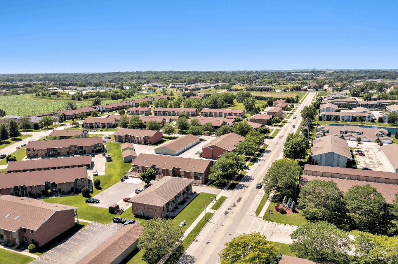 Green Bay Apartment: 1856 Verlin Rd