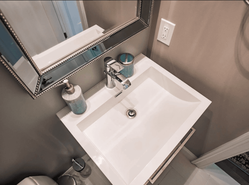 Washington Apartment: 3555 16th Street NW