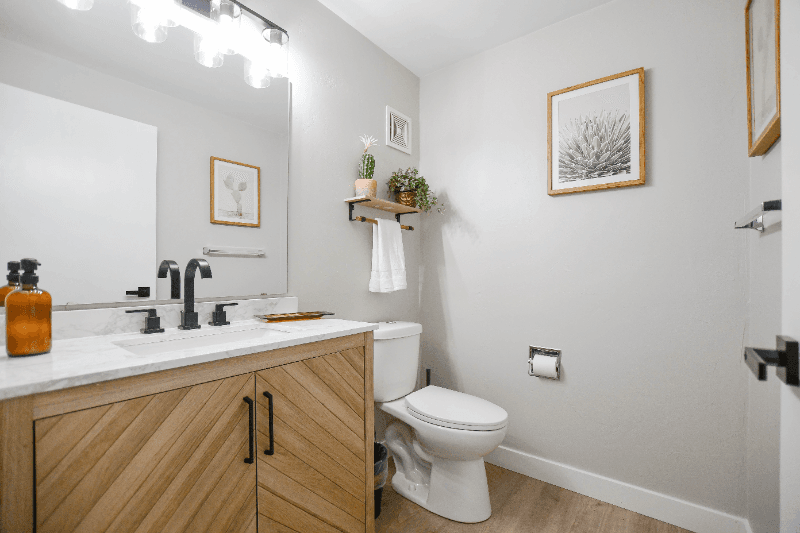 De Pere Townhome: 416 Aloysius Ct