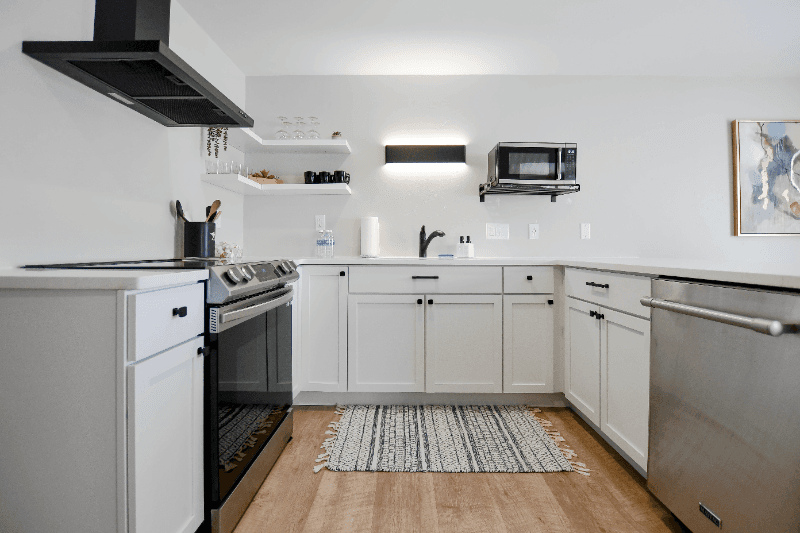 De Pere Townhome: 416 Aloysius Ct