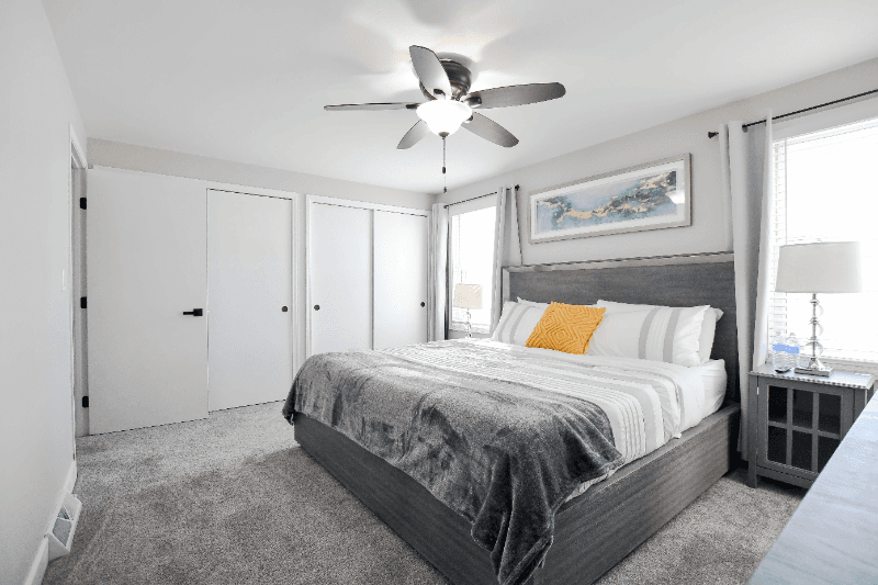 De Pere Townhome: 416 Aloysius Ct
