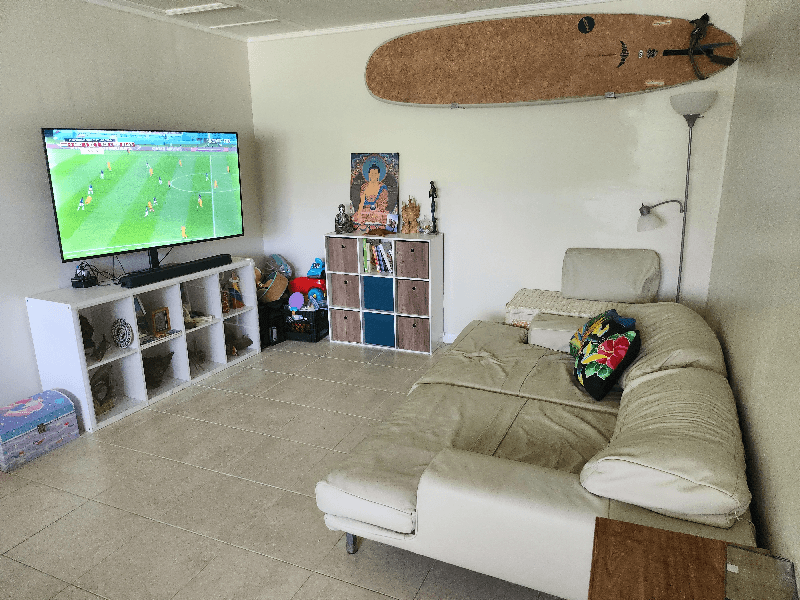 Lake Park House: 305 3rd st