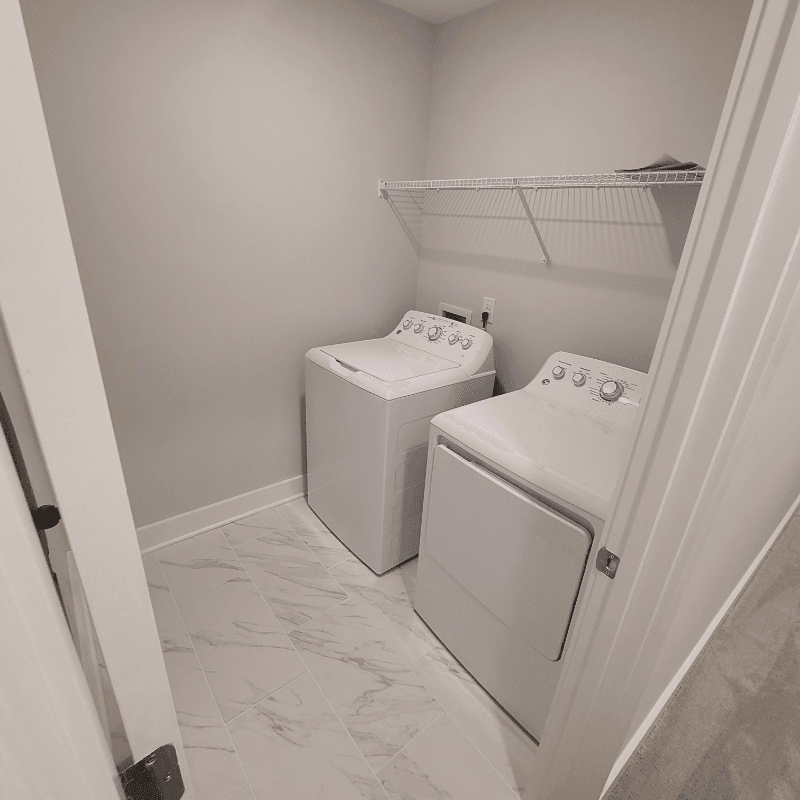 Northcharleston House: 4584 Mixson Avenue