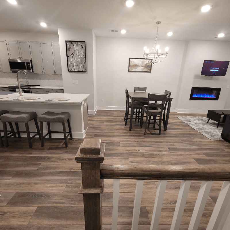 Northcharleston House: 4584 Mixson Avenue