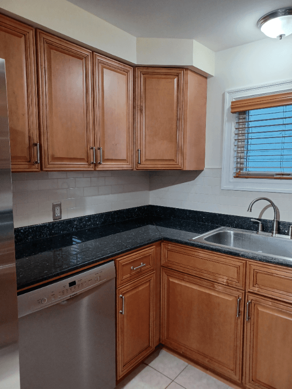 WEST SENECA Apartment: 667 INDIAN CHURCH ROAD