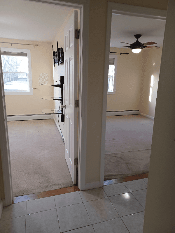 WEST SENECA Apartment: 667 INDIAN CHURCH ROAD