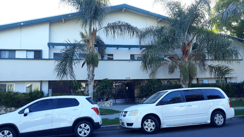 Sherman Oaks Apartment: 4450 Murietta Ave