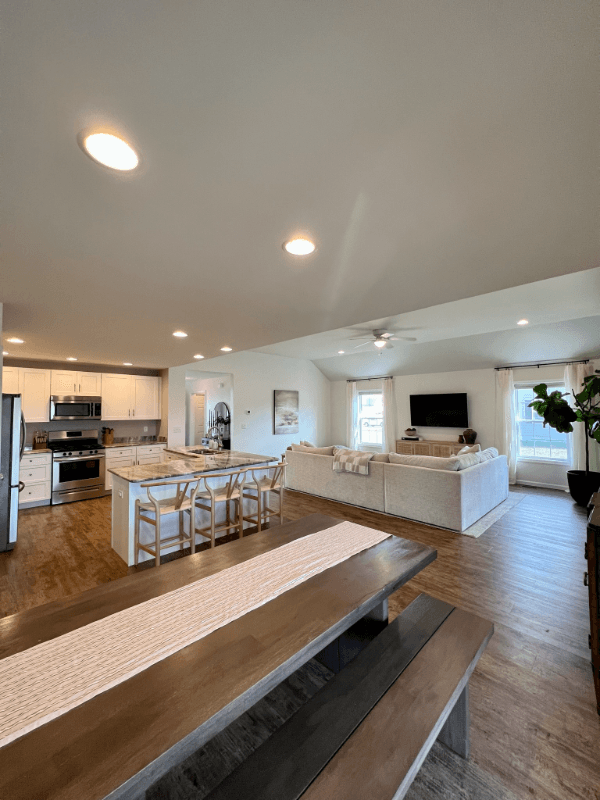Harrington House: 502 Abagail Cir