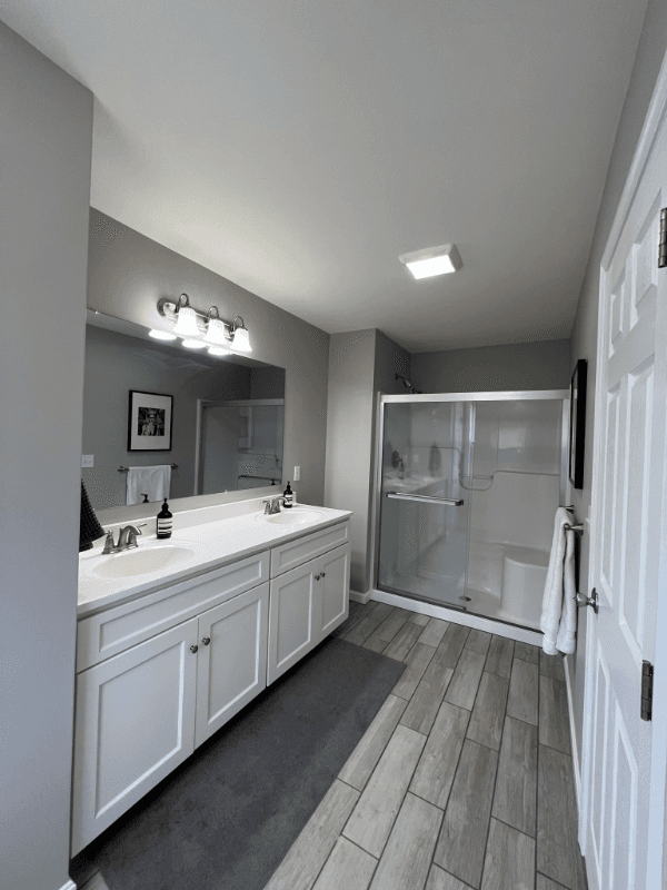 Harrington House: 502 Abagail Cir