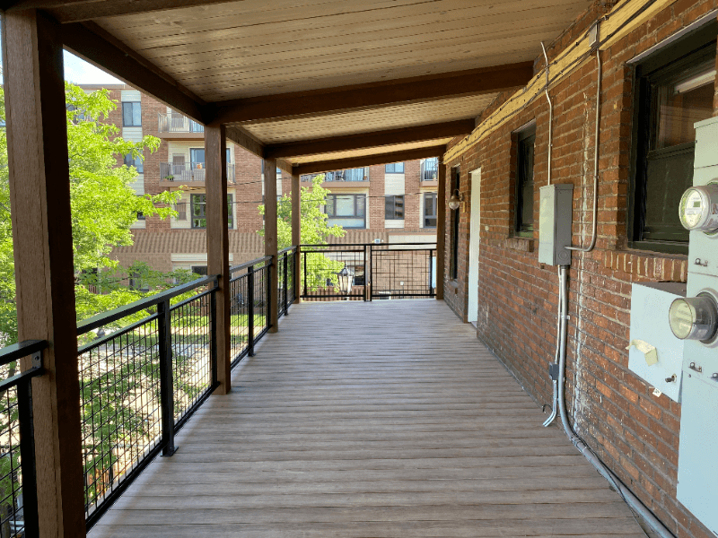 Minneapolis Apartment: 2207 1/2 Central Ave NE