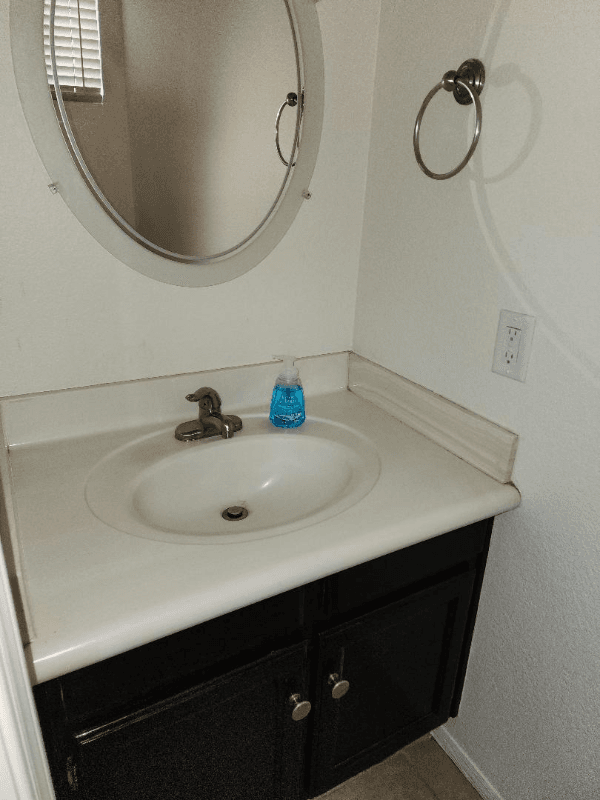 Peoria Townhome: 8708 N. Fountain Dr.