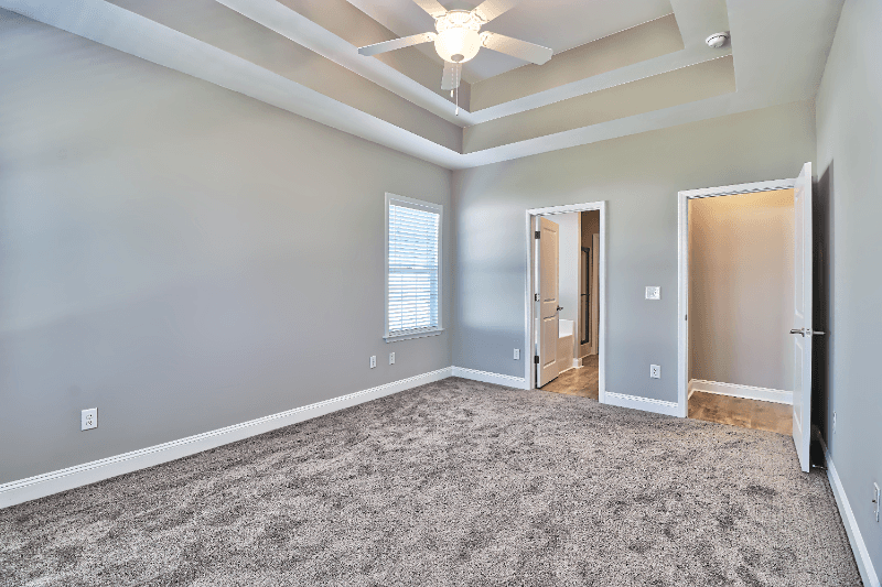 Longs House: 857 Twickenham Loop