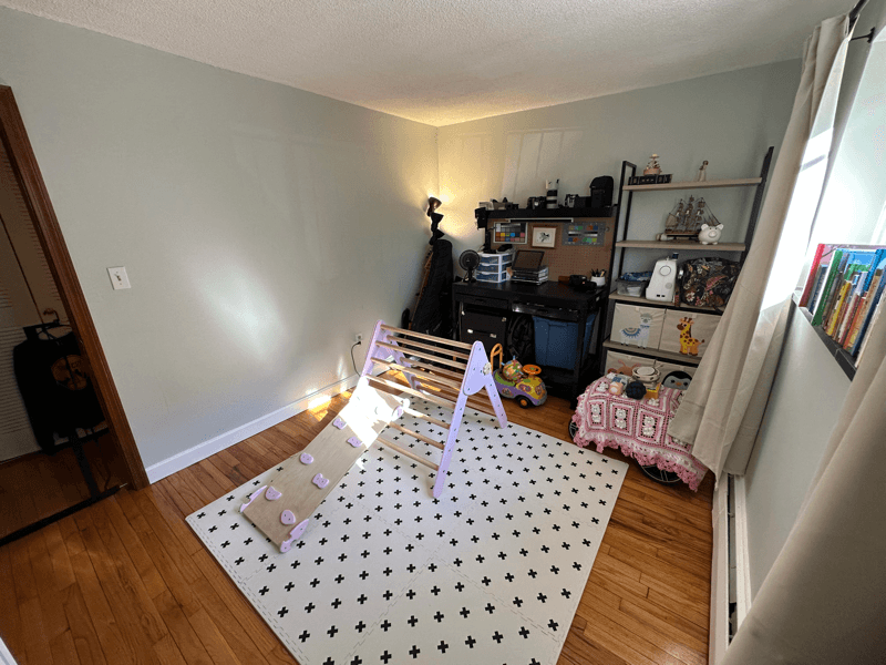Brighton Condo: 276 Corey Rd,