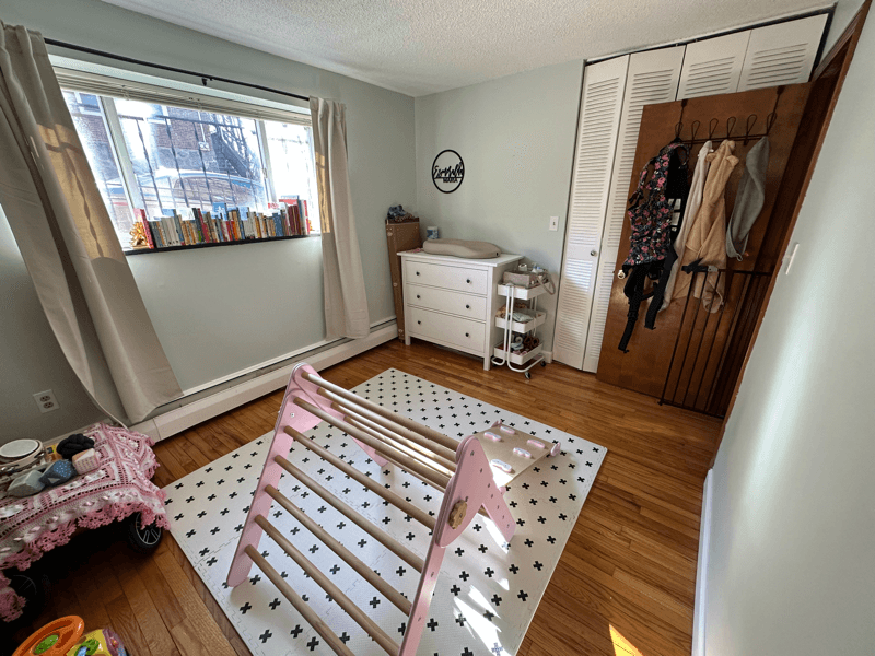 Brighton Condo: 276 Corey Rd,