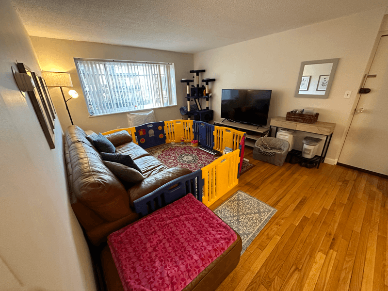 Brighton Condo: 276 Corey Rd,