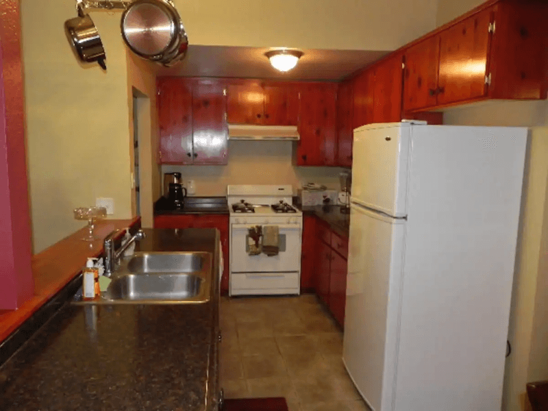 Temecula House: 46011 Sandia Creek