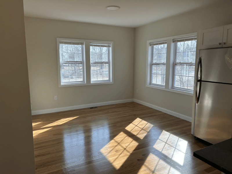 Foxboro Townhome: 12 Railroad Ave.