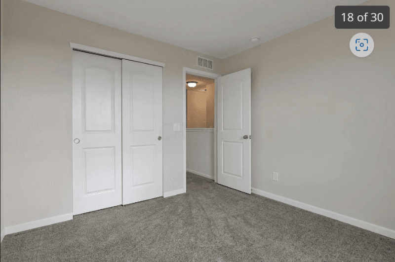 Johnstown House: 504 Pheasant Ct