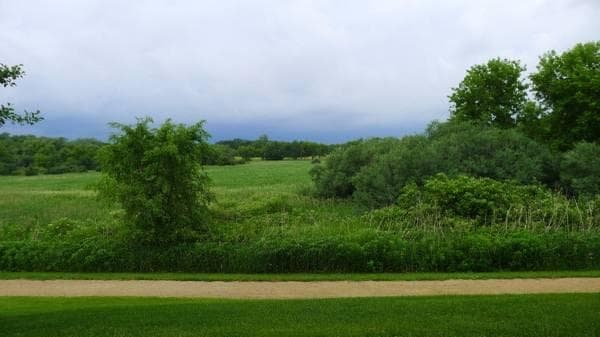 Lakemoor Townhome: 674 Arbor Circle