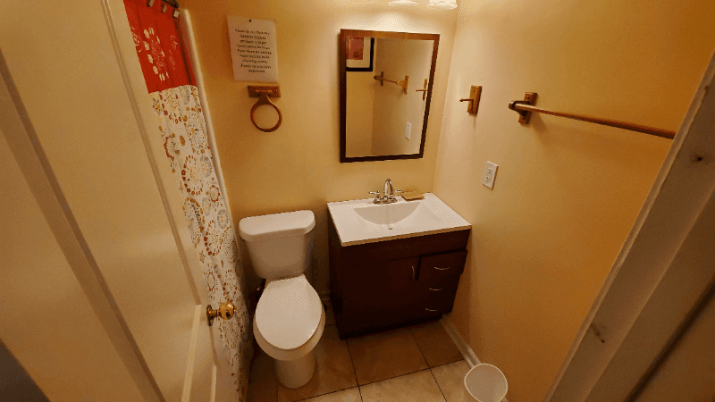 Ellenwood House: 4168 conner drive