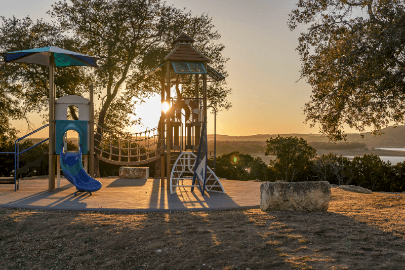 Lago Vista House: 8200 PRAIRIE RYE DR