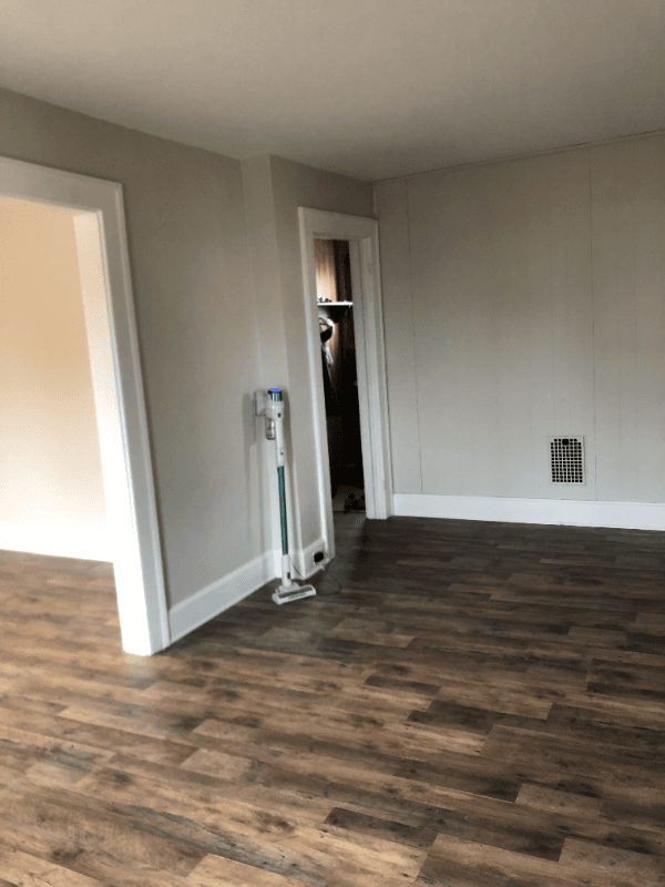 Altoona House: 2017 13th Ave