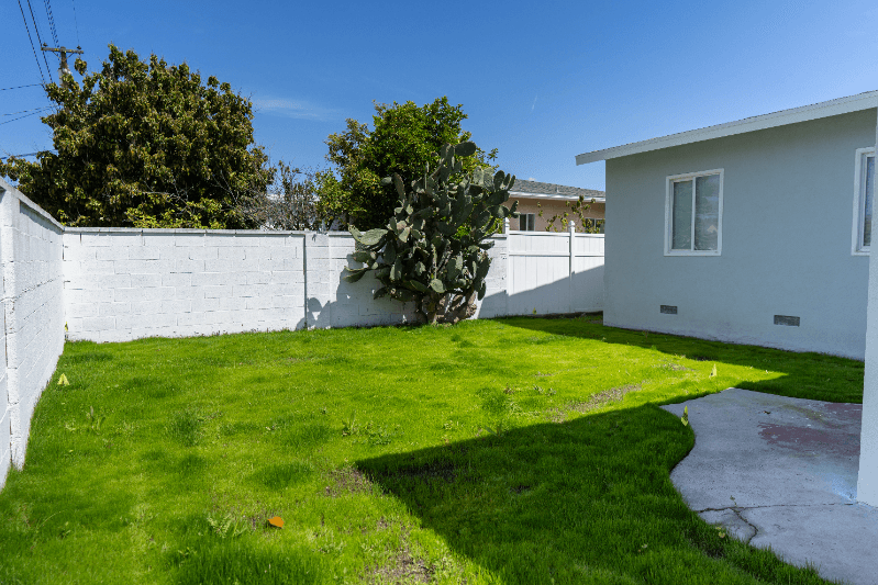 Fullerton House: 1507 S ROOSEVELT AVE