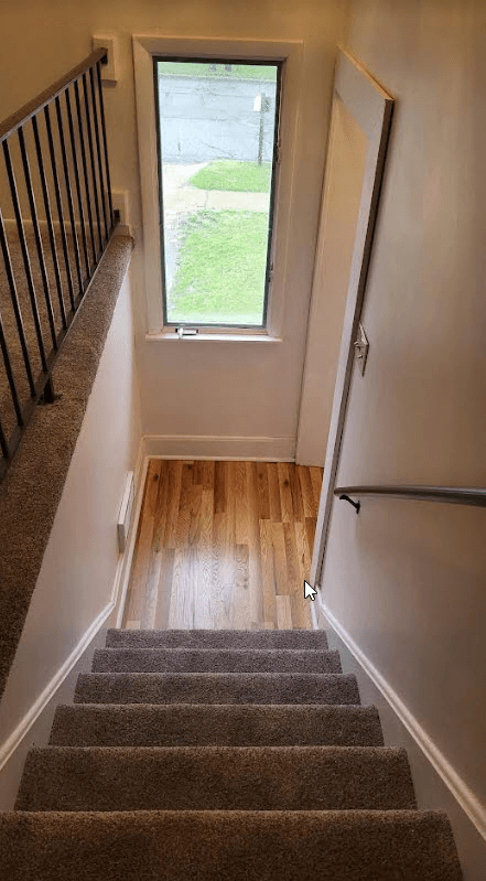Lansing Townhome: 2819 Stoneleigh Dr
