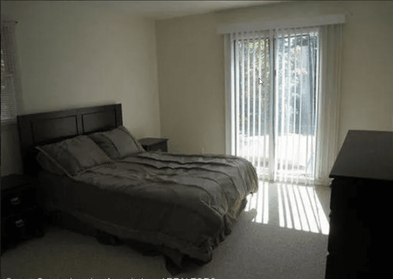 Lansing Townhome: 2819 Stoneleigh Dr
