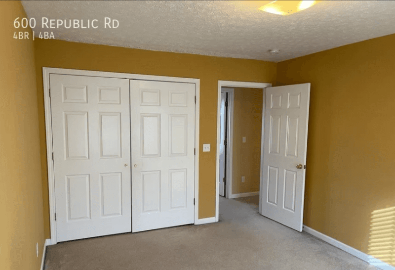 Christiansburg Townhome: 600 Republic Road