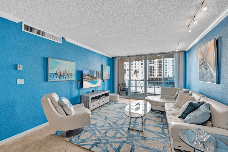 Hollywood Condo: 2501 S Ocean Dr