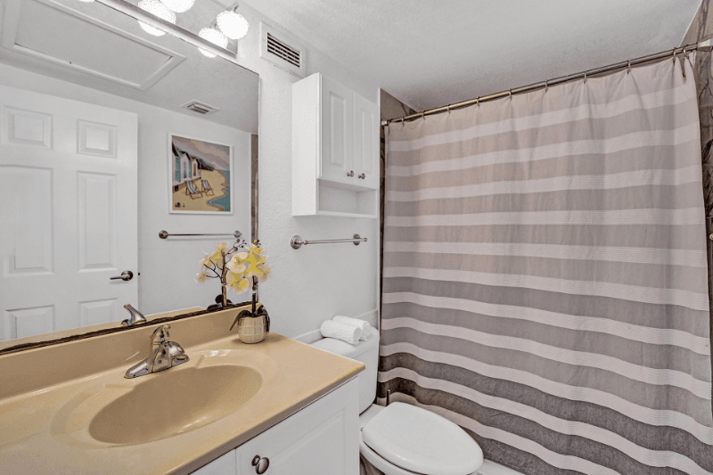 Hollywood Condo: 2501 S Ocean Dr