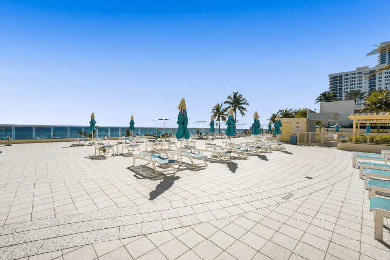 Hollywood Condo: 2501 S Ocean Dr