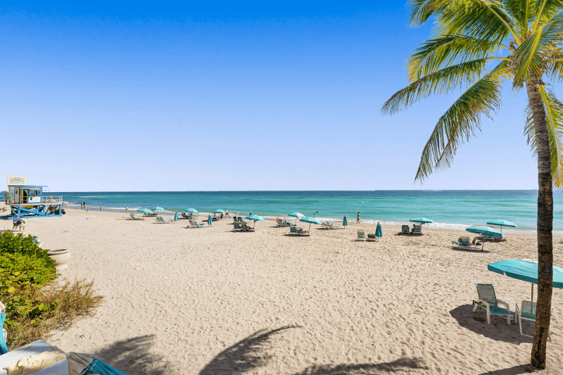 Hollywood Condo: 2501 S Ocean Dr