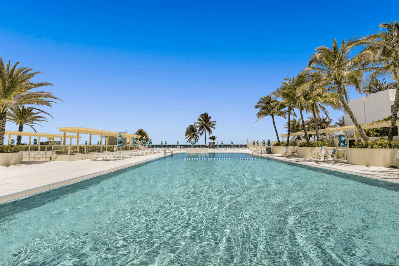 Hollywood Condo: 2501 S Ocean Dr