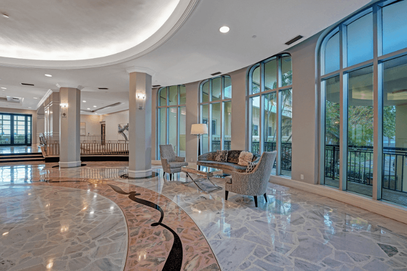 Hollywood Condo: 2501 S Ocean Dr