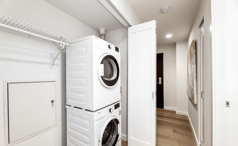 Seattle Condo: 450 South Main Street