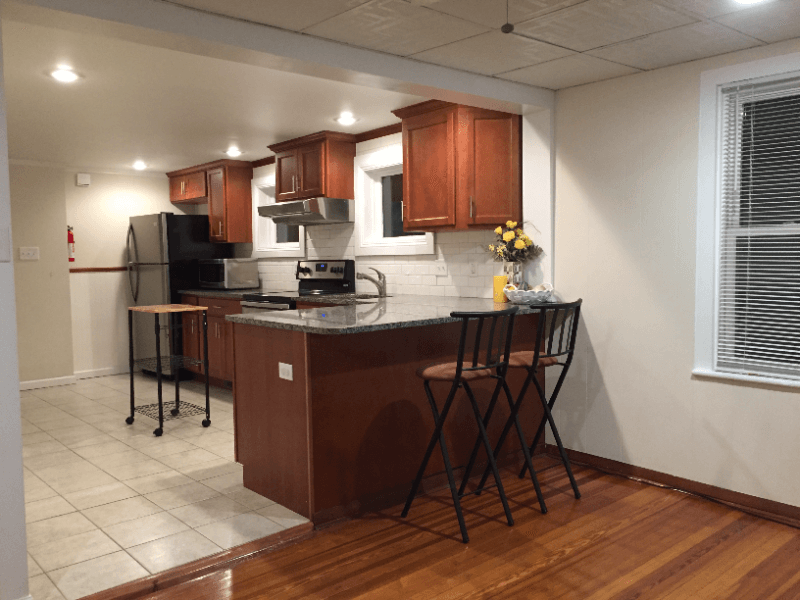 DANVILLE House: 994 Vine St