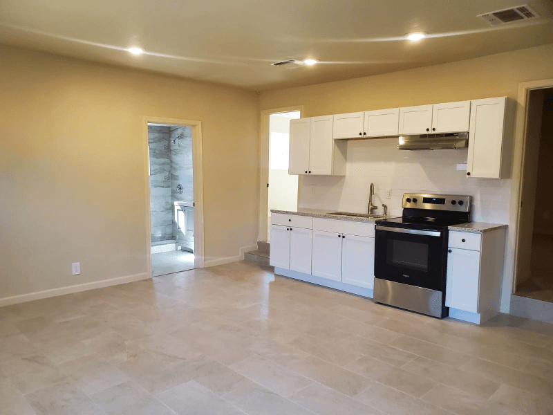San Antonio House: 118 Esmeralda Dr