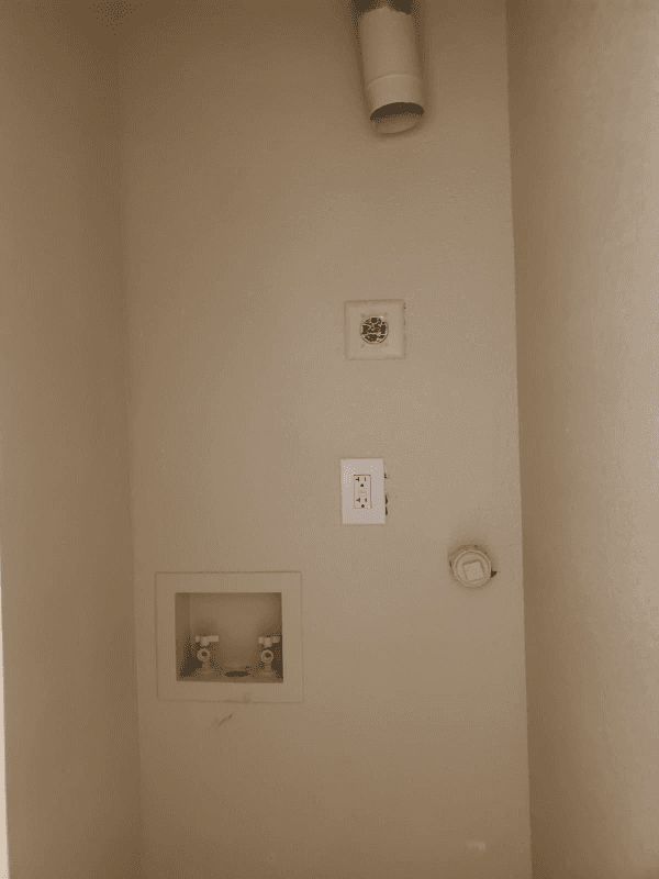 San Antonio House: 118 Esmeralda Dr