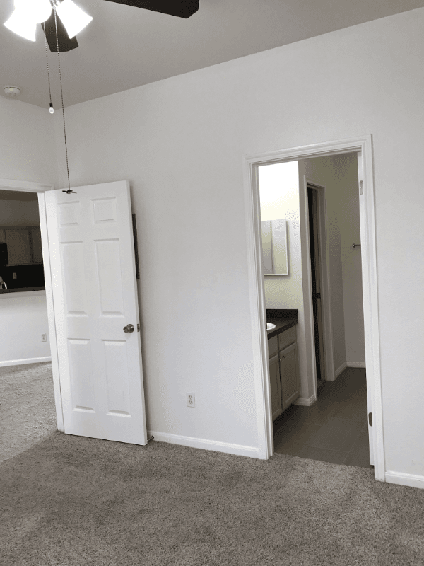 Georgetown Condo: 3104 Northwest Blvd