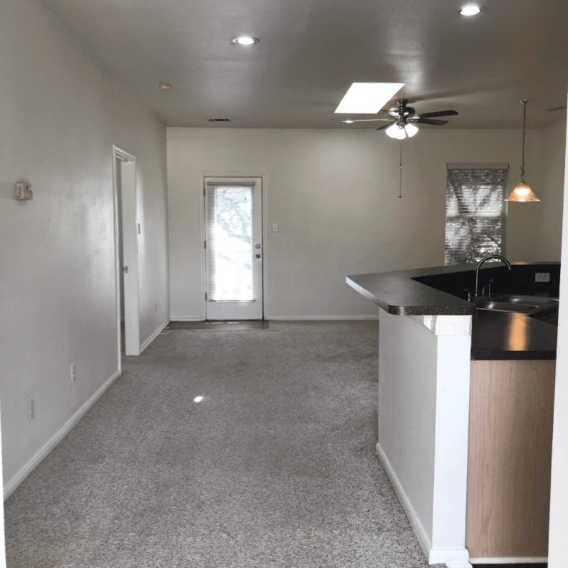 Georgetown Condo: 3104 Northwest Blvd