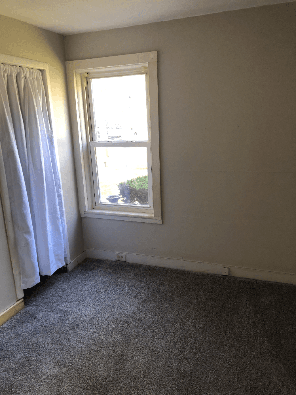 Liverpool House: 206 Balsam St