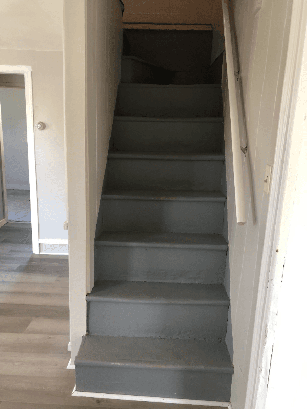 Liverpool House: 206 Balsam St