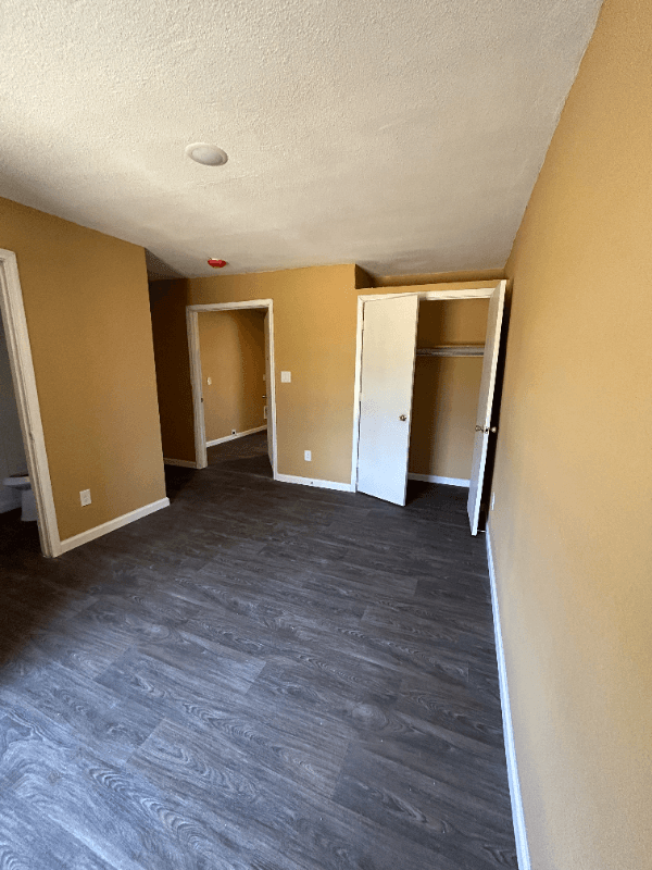 Cooper Multiplex: 101 SE Eighth St